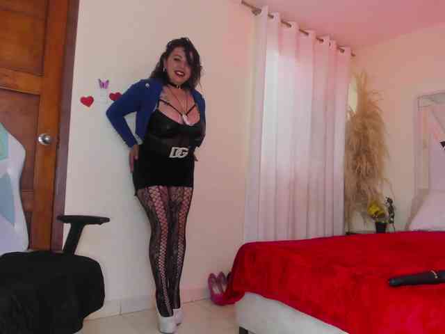 Zully-Jones webcam