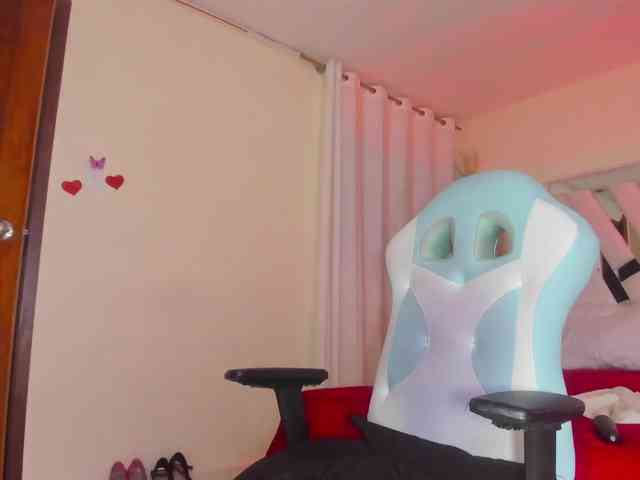Zully-Jones webcam