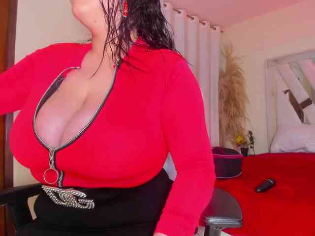 Zully-Jones webcam