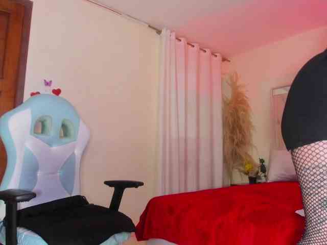 Zully-Jones webcam