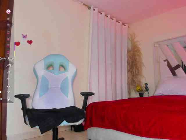 Zully-Jones webcam