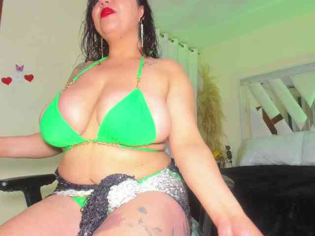 Zully-Jones webcam