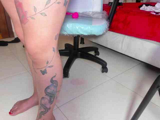 Zully-Jones webcam
