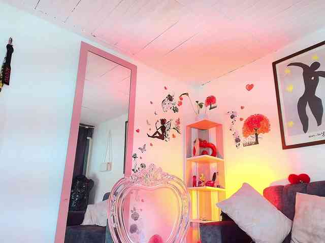 zully-jones zully-jones