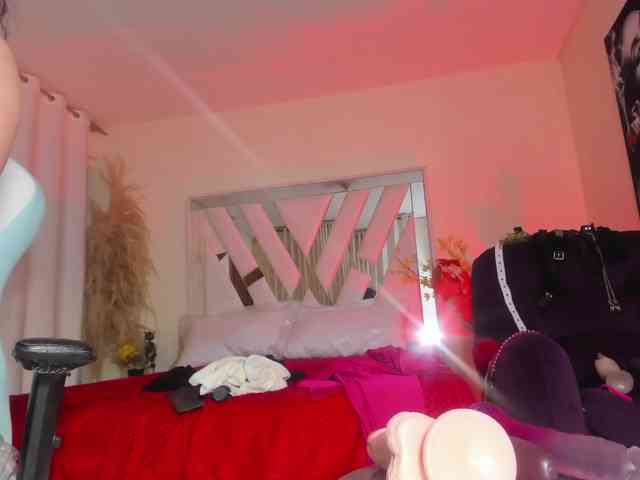 Zully-Jones webcam
