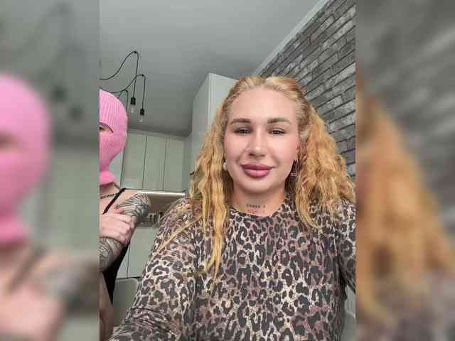 live chatting HannaSveet