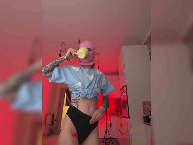 lovebarbiebig webcam
