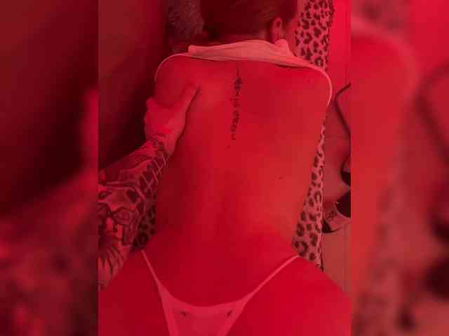 lovebarbiebig webcam