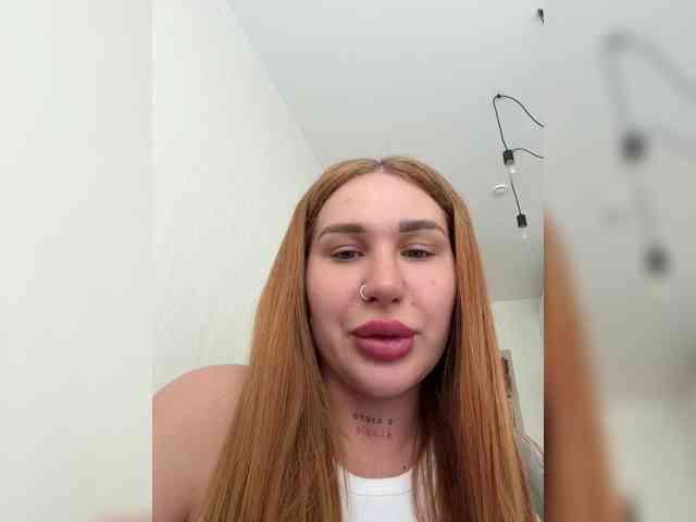 lovebarbiebig webcam