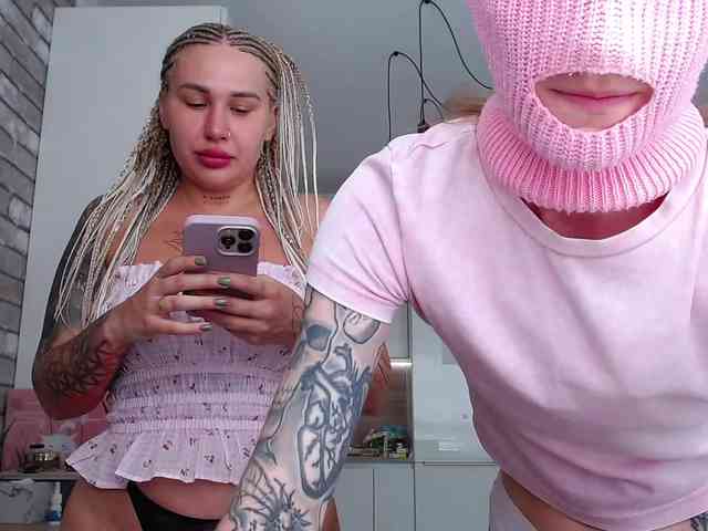 adult chat room HannaSveet