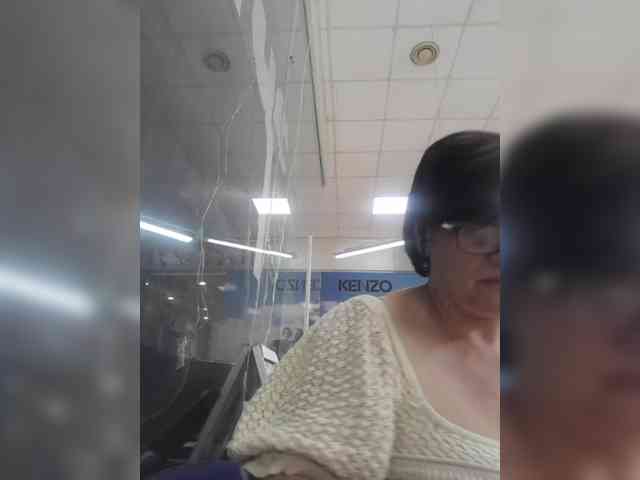 Denisa750 webcam