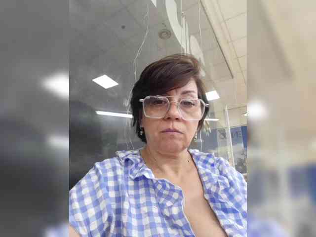 Denisa750 webcam