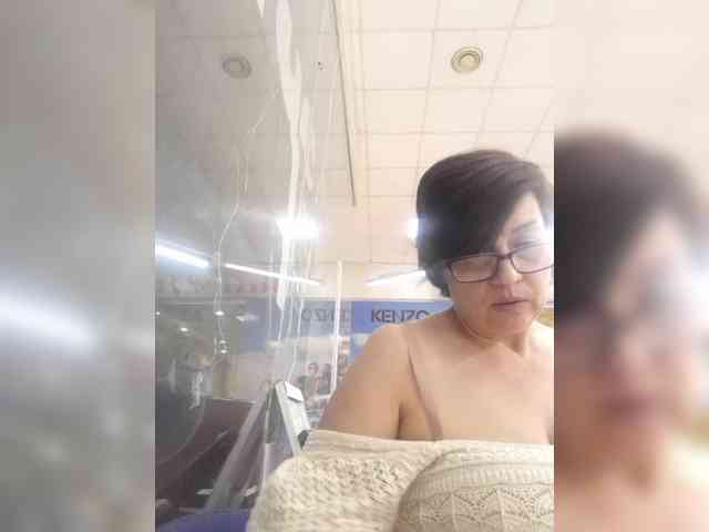 Denisa750 webcam