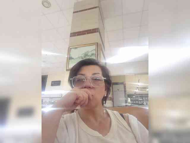 Denisa750 webcam