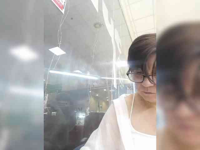 Denisa750 webcam