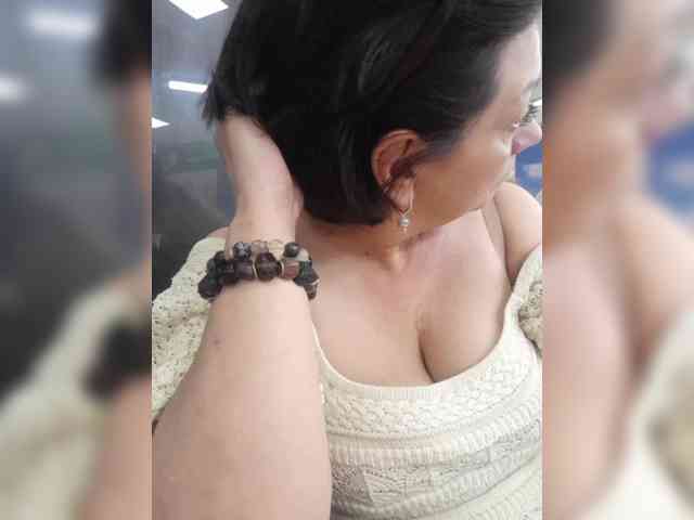 Denisa750 webcam