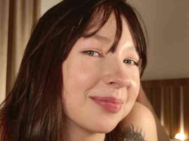 SindyJuxx webcam