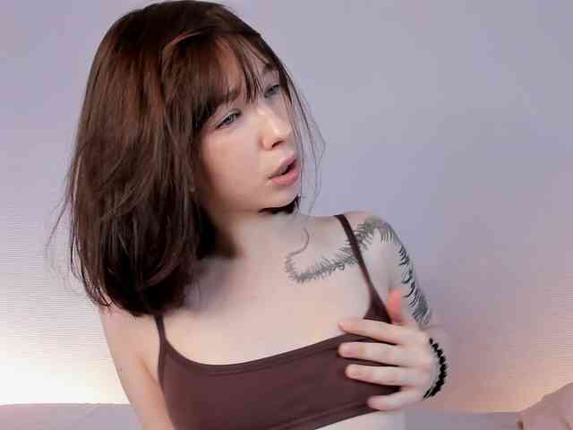 SindyJuxx webcam