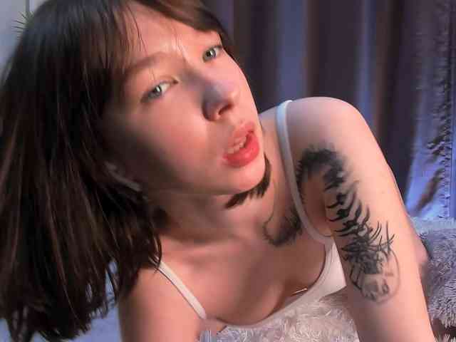 SindyJuxx webcam