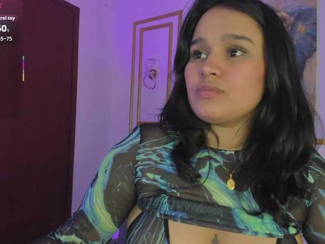 lia-sexx19's BongaCams show and profile