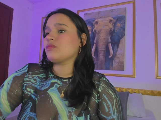 lia-sexx19's BongaCams show and profile