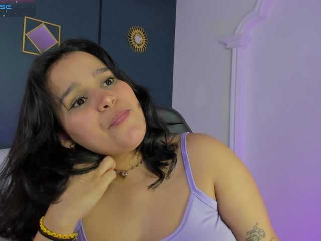 lia-sexx19 live cam profile