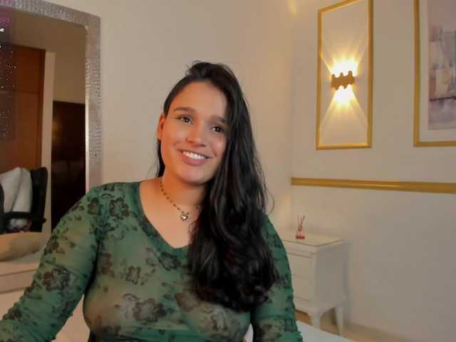 lia-sexx19's BongaCams show and profile