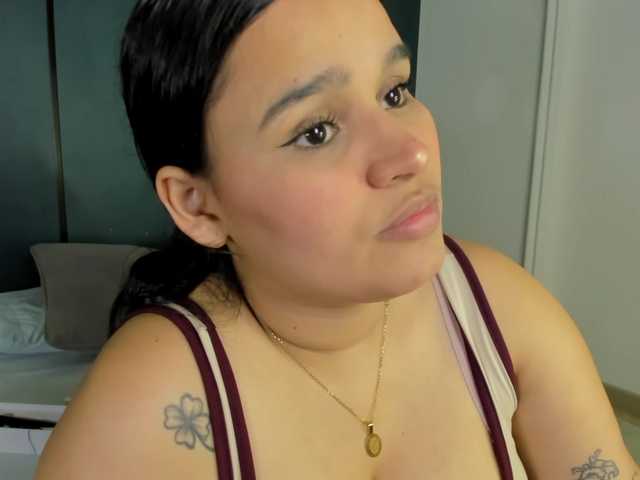 lia-sexx19's BongaCams show and profile