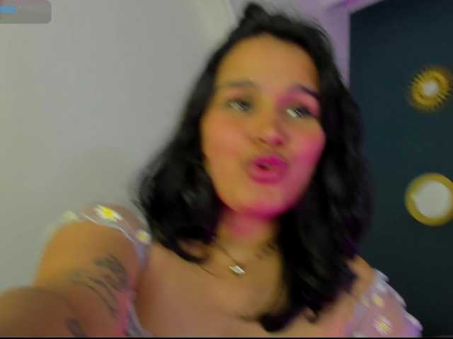 lia-sexx19's BongaCams show and profile
