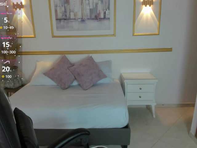 lia-sexx19 from BongaCams