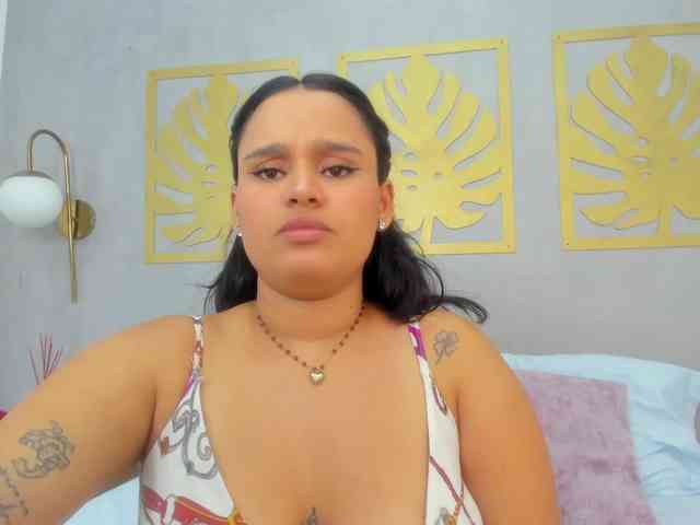 lia-sexx19 webcam