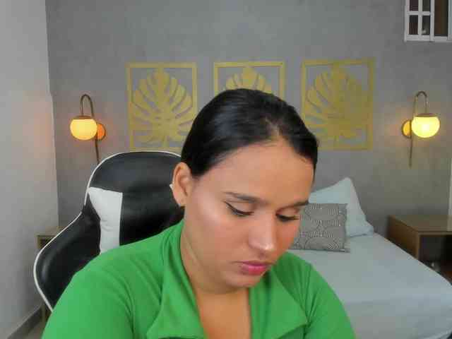 lia-sexx19 webcam