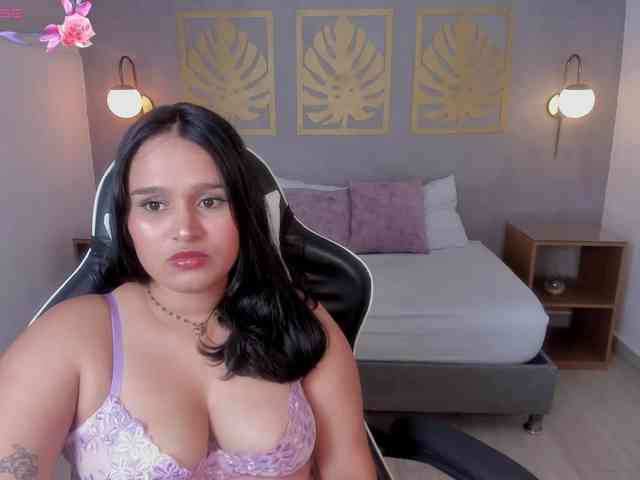 lia-sexx19 webcam