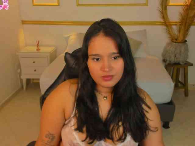 lia-sexx19 lia-sexx19