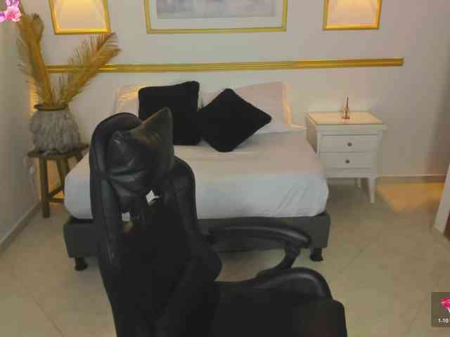 lia-sexx19 lia-sexx19