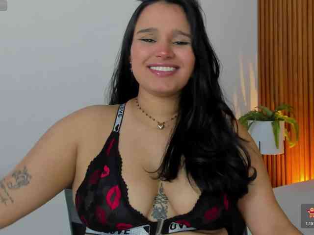 lia-sexx19 lia-sexx19