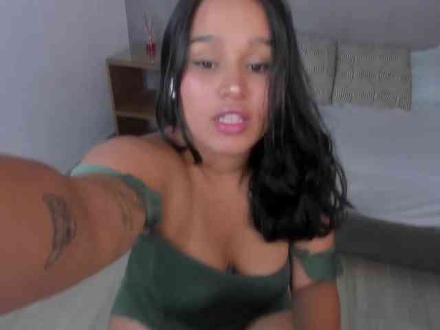 lia-sexx19 webcam