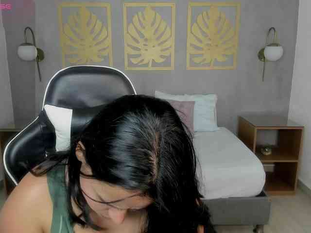 lia-sexx19 webcam