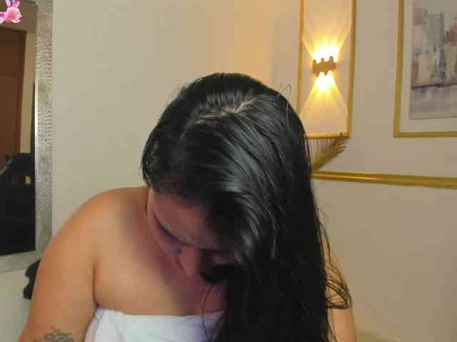 lia-sexx19 lia-sexx19