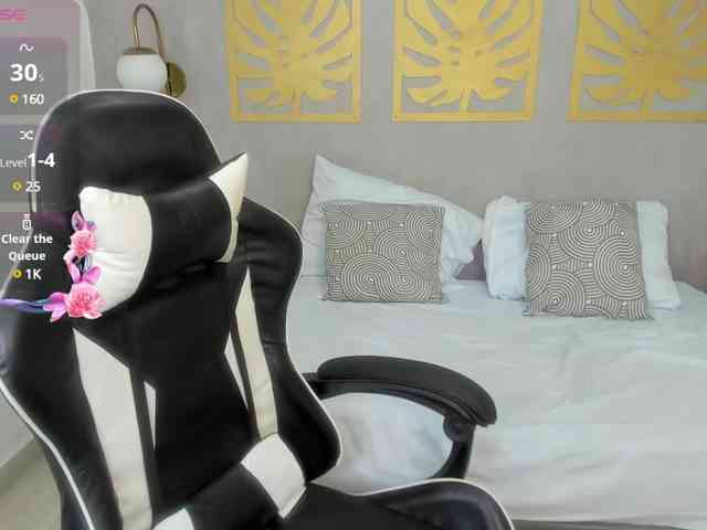 lia-sexx19 webcam
