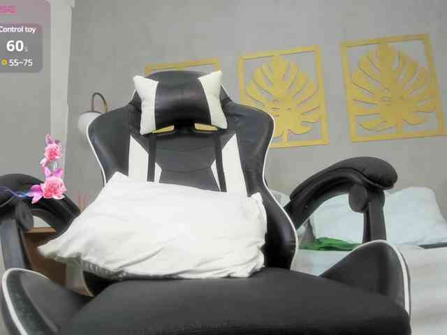 lia-sexx19 webcam