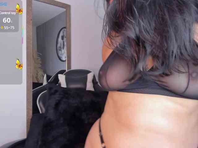lia-sexx19 webcam