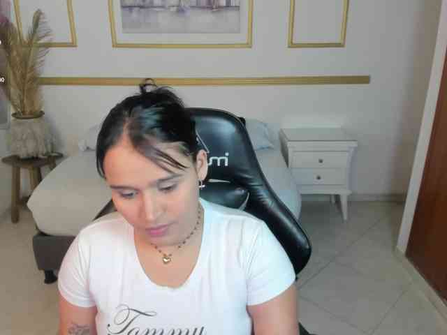 lia-sexx19 lia-sexx19