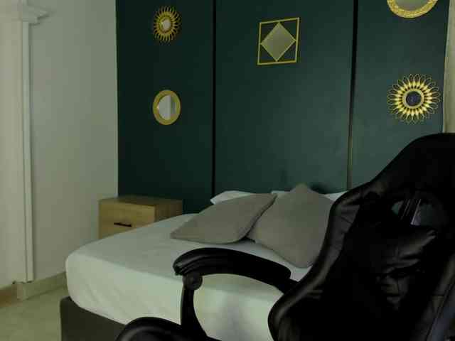 lia-sexx19 lia-sexx19