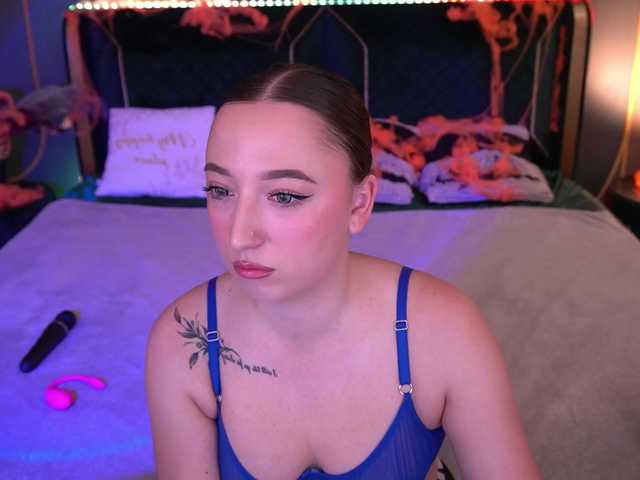 MonAmourrr webcam