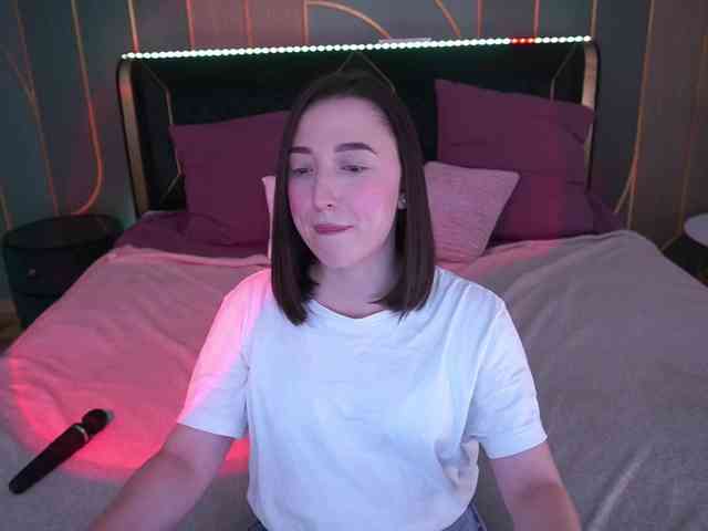 MonAmourrr webcam