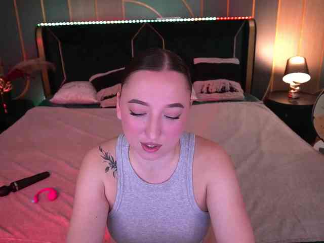 MonAmourrr webcam