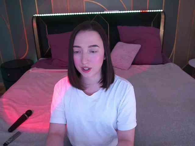 MonAmourrr webcam