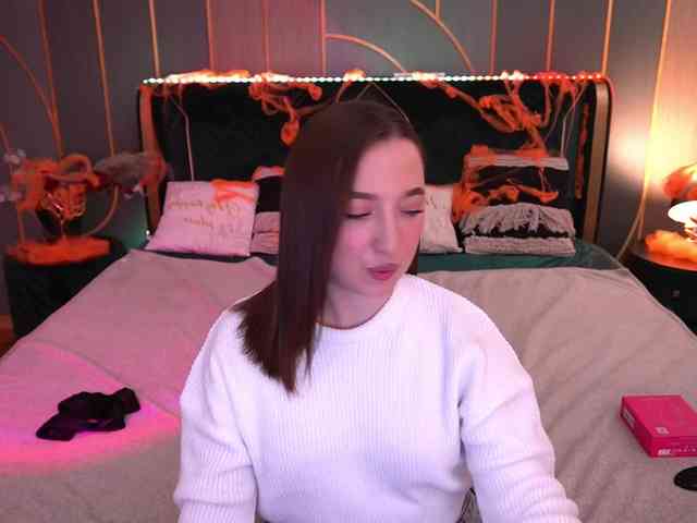 MonAmourrr webcam