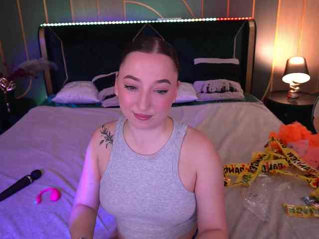 MonAmourrr webcam